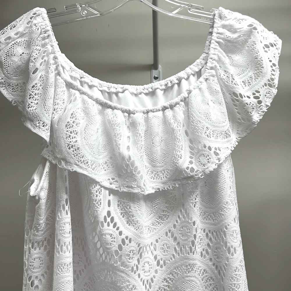 Lace overlay top